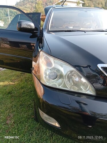 Lexus RX 330 2004, 527,865 km - 3.3 l - Astara