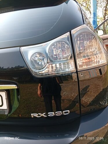 Lexus RX 330 2004, 527,865 km - 3.3 l - Astara