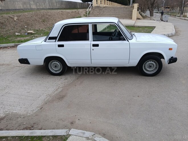 LADA (VAZ) 2107 2011, 220,000 km - 1.6 l - Şirvan