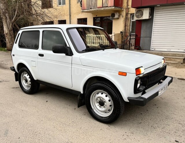 LADA (VAZ) Niva-7