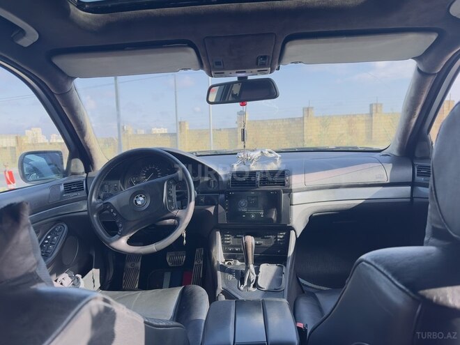 BMW 525-10