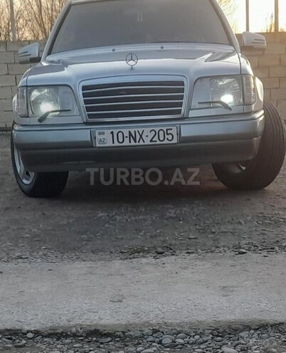 Mercedes E 300 1995, 693,980 km - 3.0 л - İmişli