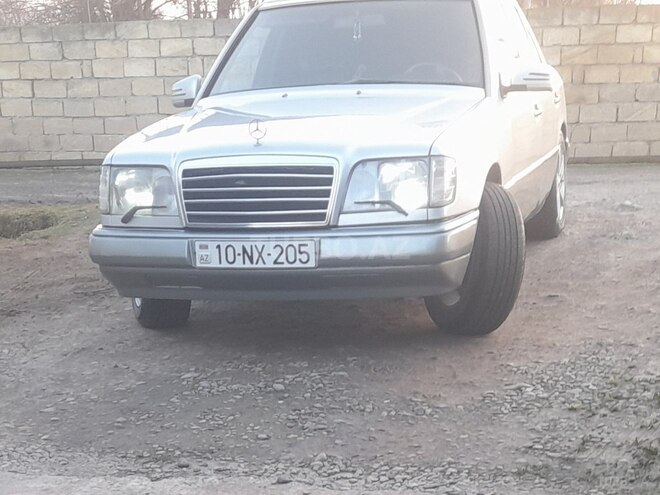 Mercedes E 300 1995, 693,980 km - 3.0 л - İmişli