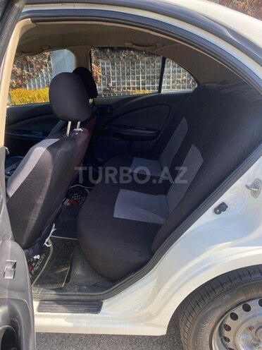 Nissan Sunny 2007, 318,900 km - 1.3 л - Bakı