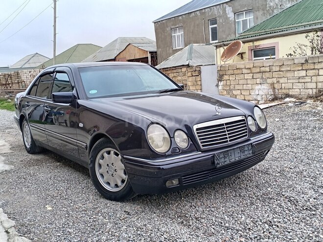 Mercedes E 230 1997, 354,768 km - 2.3 l - Bakı