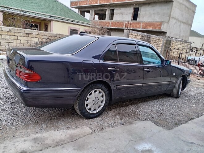 Mercedes E 230 1997, 354,768 km - 2.3 l - Bakı