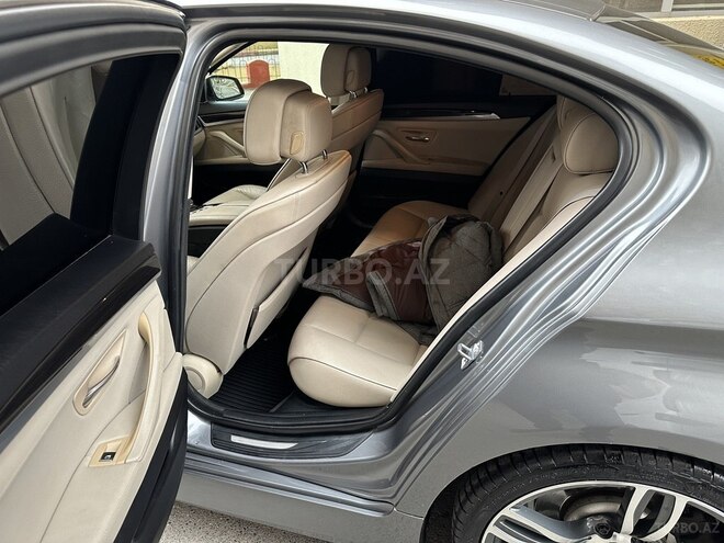 BMW 528-9