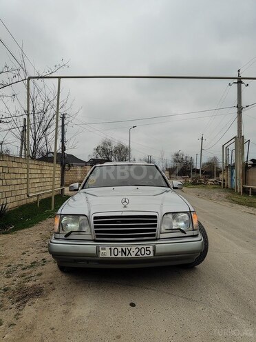 Mercedes E 300 1995, 693,980 km - 3.0 л - İmişli