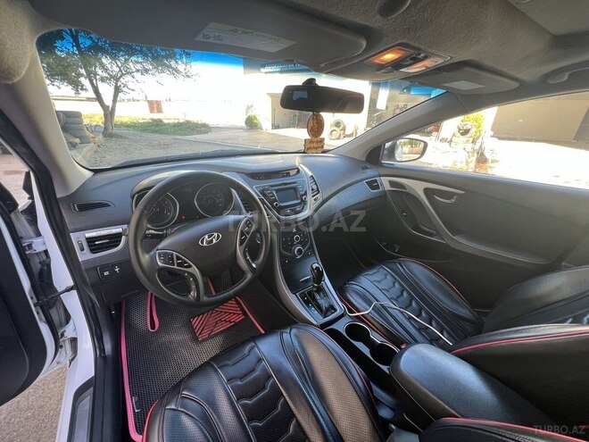 Hyundai Elantra 2015, 227,722 km - 1.8 l - Zərdab