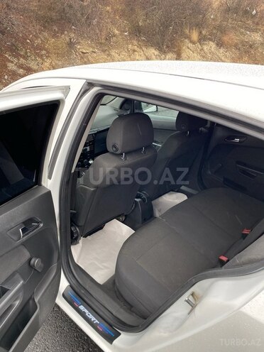 Opel Astra 2009, 300,100 km - 1.4 l - Şəki