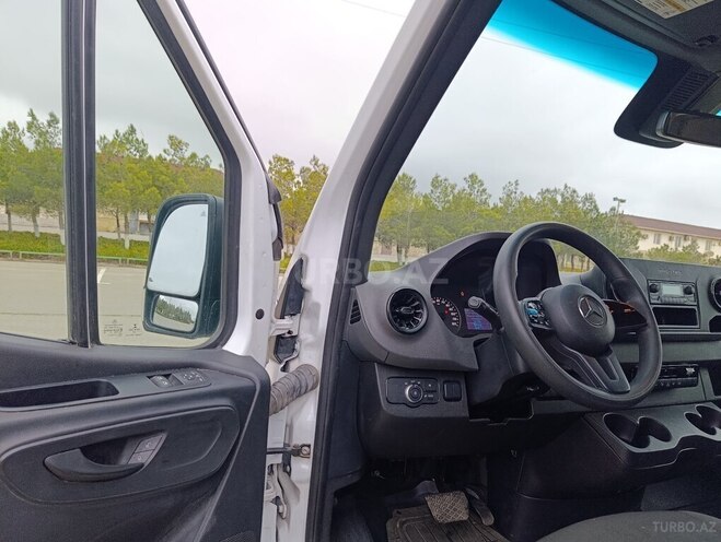 Mercedes Sprinter 319 2023, 530,000 km - 2.0 l - Bakı