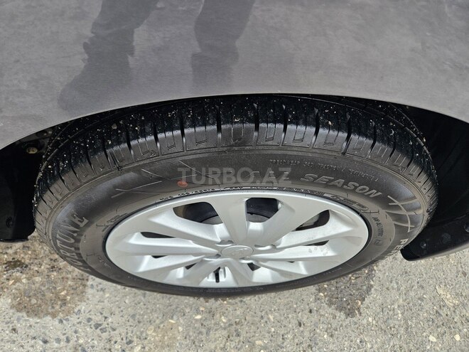 Hyundai Accent 2018, 100,000 km - 1.6 l - Bakı