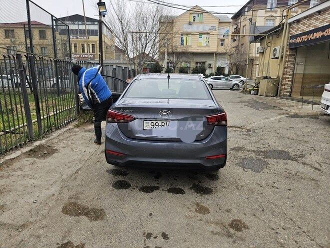 Hyundai Accent 2018, 100,000 km - 1.6 l - Bakı