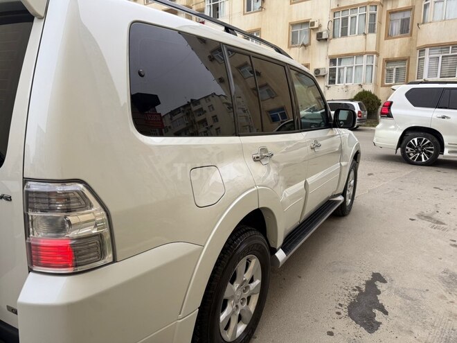 Mitsubishi Pajero 2013, 157,000 km - 3.5 l - Bakı
