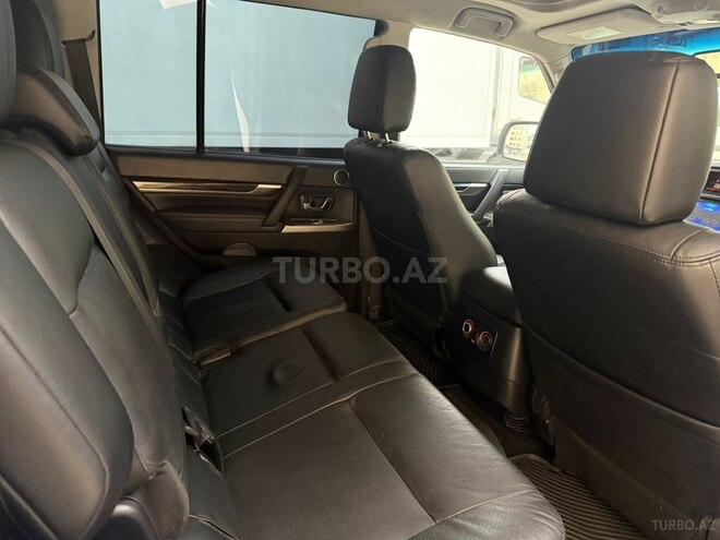 Mitsubishi Pajero 2013, 157,000 km - 3.5 l - Bakı