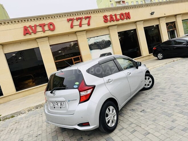Nissan Note-6