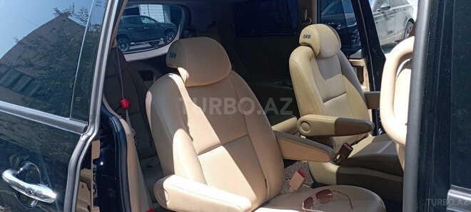 Kia Carnival 2019, 289,000 km - 2.2 l - Bakı