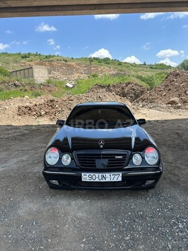 Mercedes E 320 2000, 333,500 km - 3.2 l - Bakı