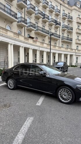 Mercedes E 300 e 4MATIC 2023, 29,500 km - 2.0 l - Bakı