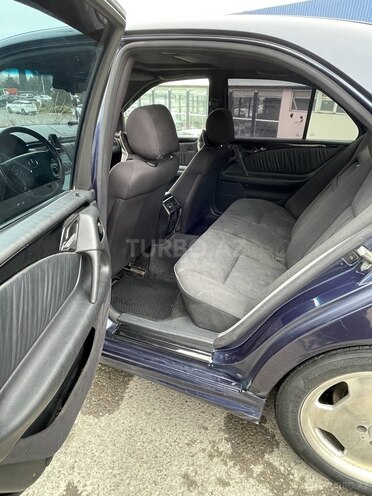 Mercedes E 230 1995, 508,265 km - 2.3 l - Bakı