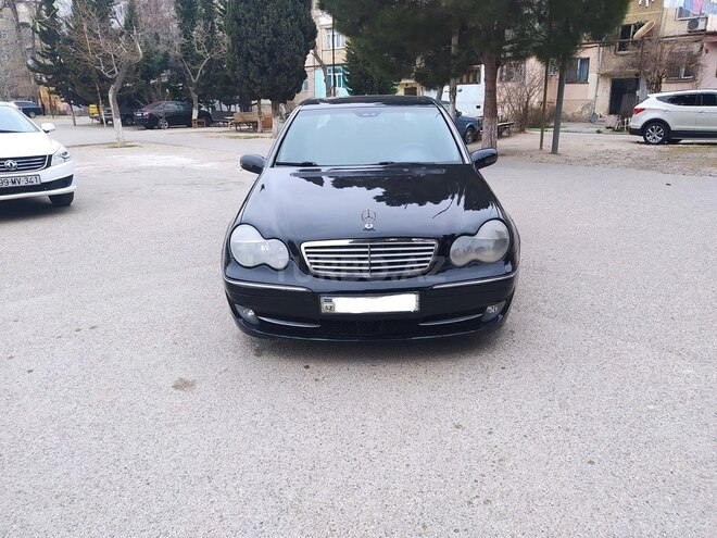 Mercedes C 240 2003, 380,000 km - 2.6 l - Sumqayıt