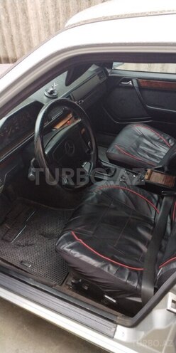Mercedes 200 E 1994, 755,000 km - 2.0 l - Şəki