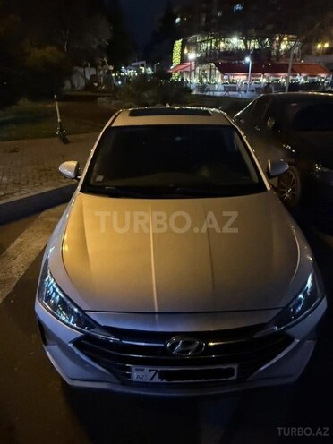 Hyundai Elantra 2019, 153,370 km - 2.0 л - Bakı