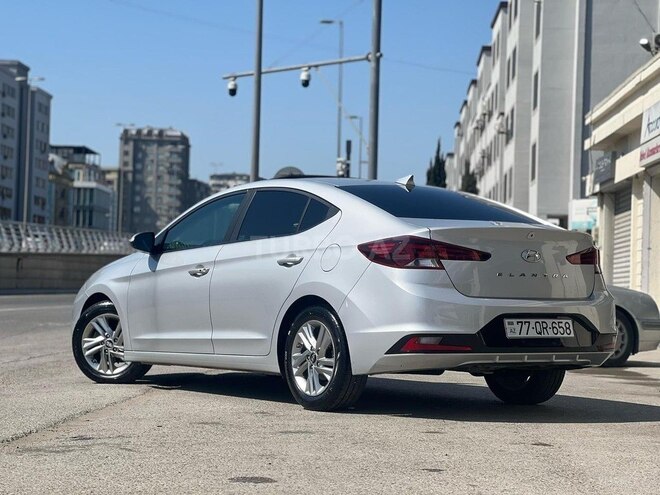 Hyundai Elantra 2019, 153,370 km - 2.0 л - Bakı