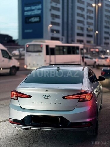 Hyundai Elantra 2019, 153,370 km - 2.0 л - Bakı