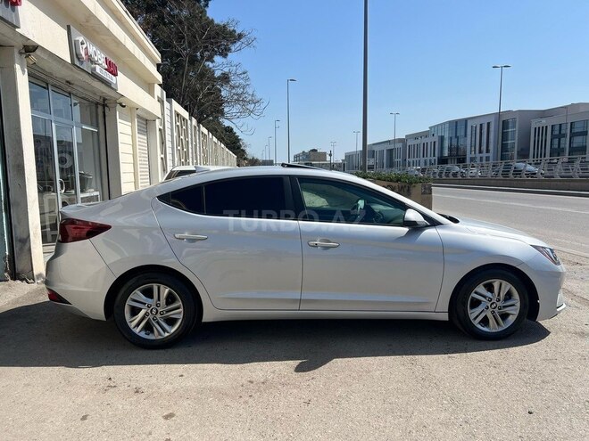 Hyundai Elantra 2019, 153,370 km - 2.0 л - Bakı