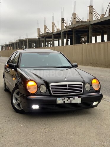Mercedes E 200 1998, 420,550 km - 2.0 l - Bakı