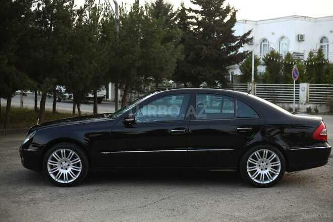 Mercedes E 280-9