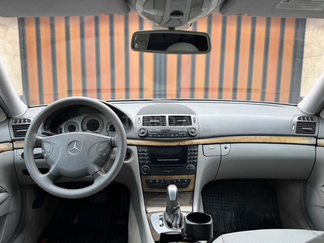 Mercedes E 200 2004, 360,000 km - 1.8 l - Bakı