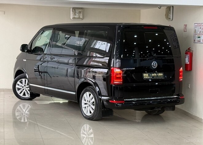 Volkswagen Multivan 2018, 102,000 km - 2.0 l - Bakı
