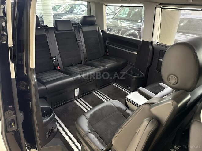 Volkswagen Multivan 2018, 102,000 km - 2.0 l - Bakı