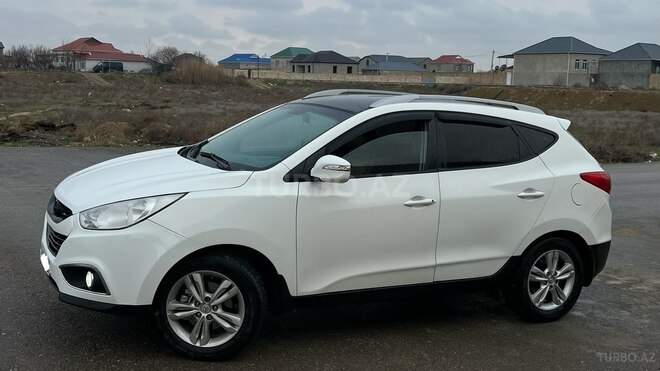 Hyundai ix35 2013, 255,901 km - 2.0 л - Şirvan