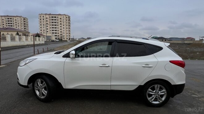 Hyundai ix35 2013, 255,901 km - 2.0 л - Şirvan