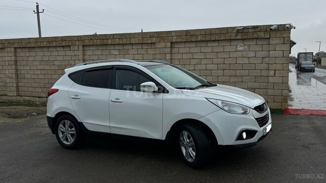 Hyundai ix35 2013, 255,901 km - 2.0 л - Şirvan