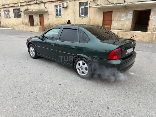 Opel Vectra 1999, 228,000 km - 1.8 l - Bakı