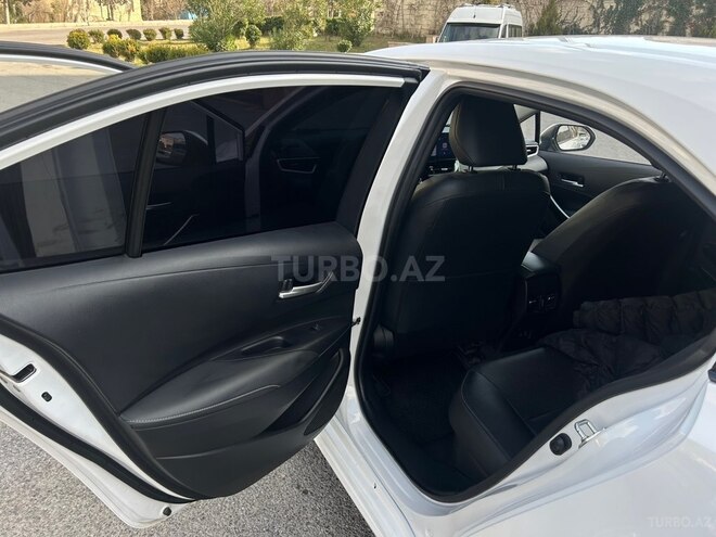 Toyota Corolla 2024, 28,125 km - 1.8 l - Bakı