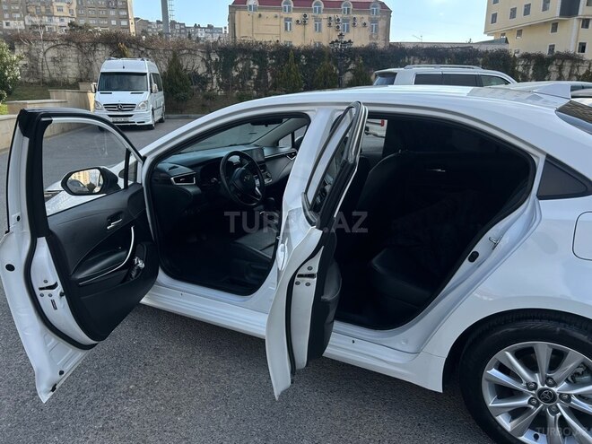 Toyota Corolla 2024, 28,125 km - 1.8 l - Bakı