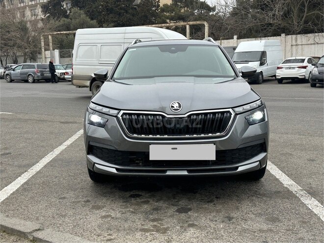 Skoda Kamiq 2023, 57,000 km - 1.6 л - Bakı