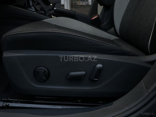 Skoda Kamiq 2023, 57,000 km - 1.6 л - Bakı