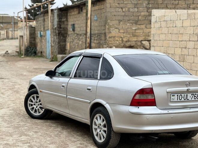 Opel Vectra 1997, 400,000 km - 1.8 l - Bakı