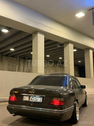 Mercedes 250 D 1995, 497,000 km - 2.5 l - Bakı