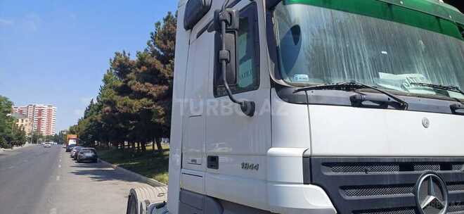 Mercedes Actros 1844-2