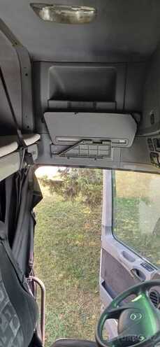 Mercedes Actros 1844-17