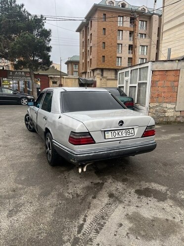 Mercedes 230 E 1985, 580,000 km - 2.3 l - Bakı