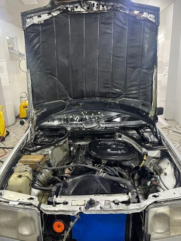 Mercedes 230 E 1985, 580,000 km - 2.3 l - Bakı
