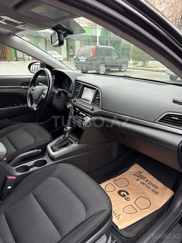 Hyundai Elantra 2016, 77,000 km - 2.0 л - Bakı